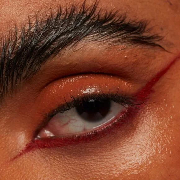 🌸 NYX Vivid Brights Longwear Liquid Liner On Red Color NIB - Picture 6 of 9